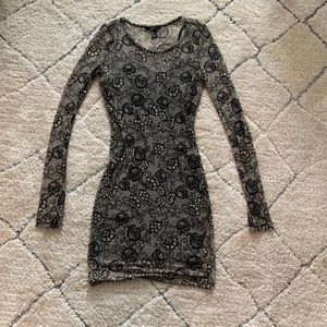 LONG ELEGANT DRESS